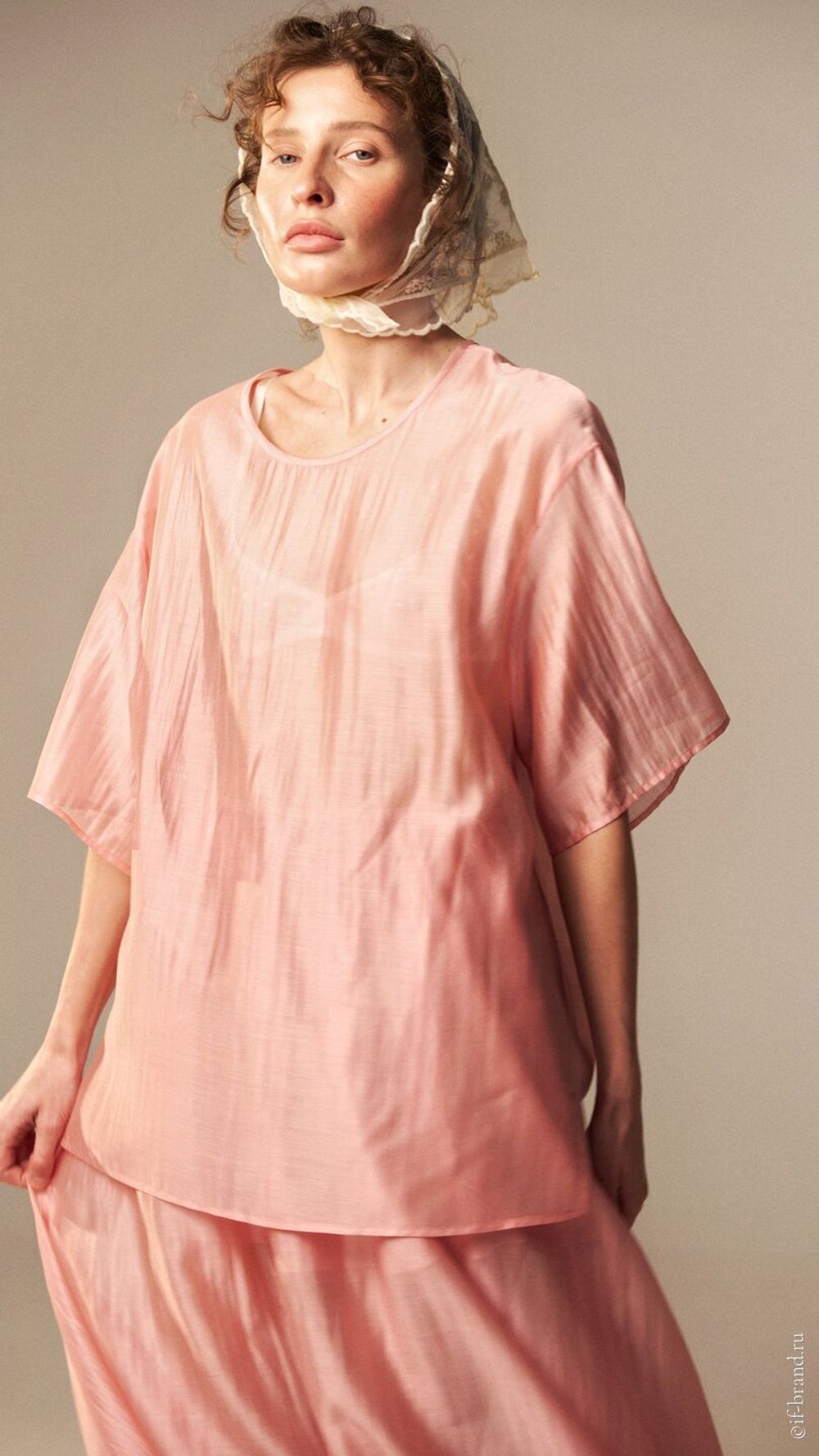 футболка AMI2 voluptuous