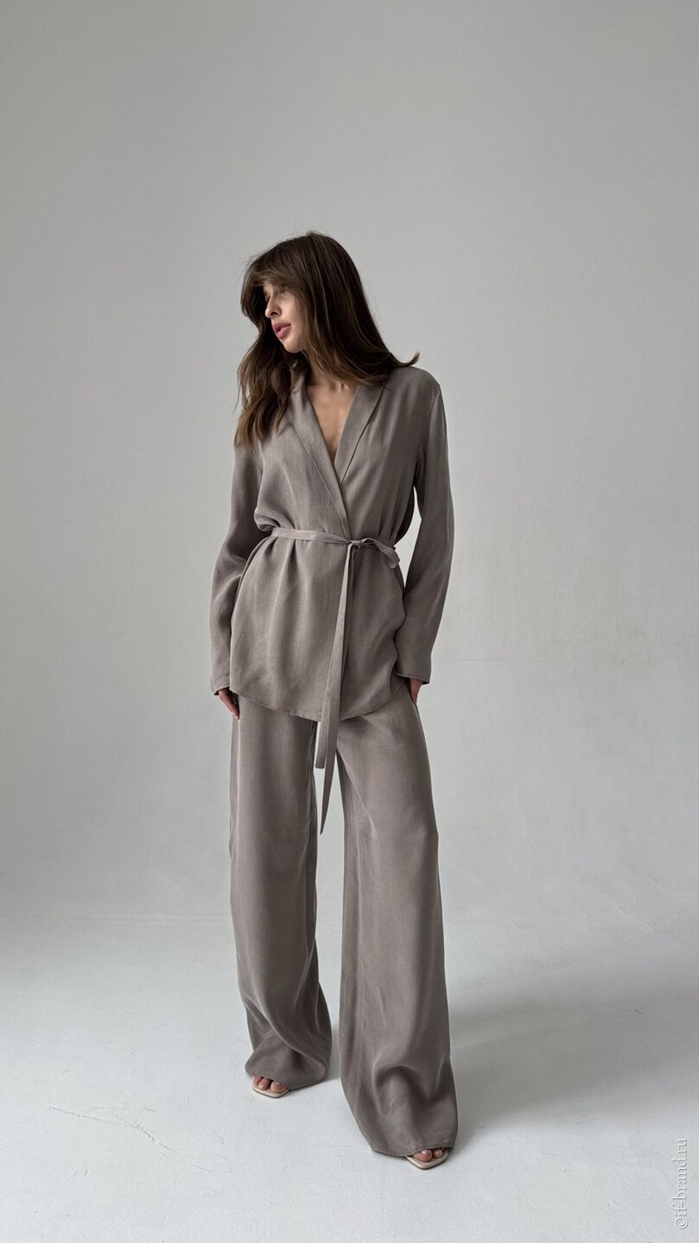 костюм CLIDE mokko