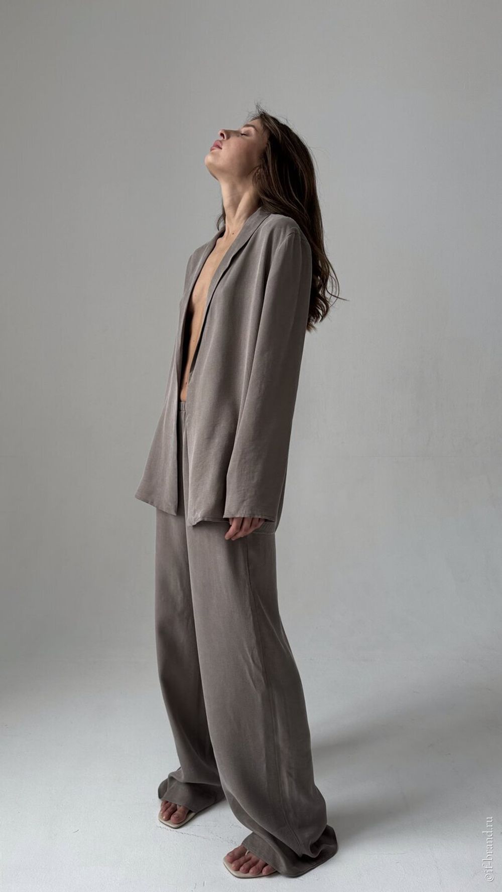 костюм CLIDE mokko