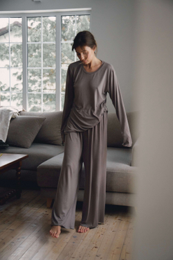 лонгслив NIKO