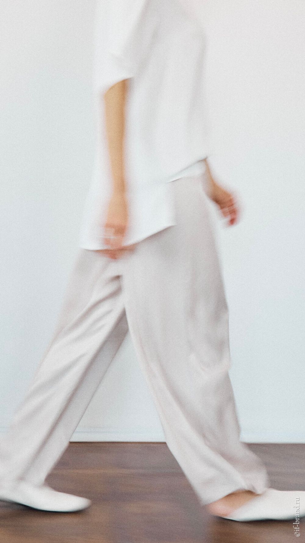 футболка AMI silk