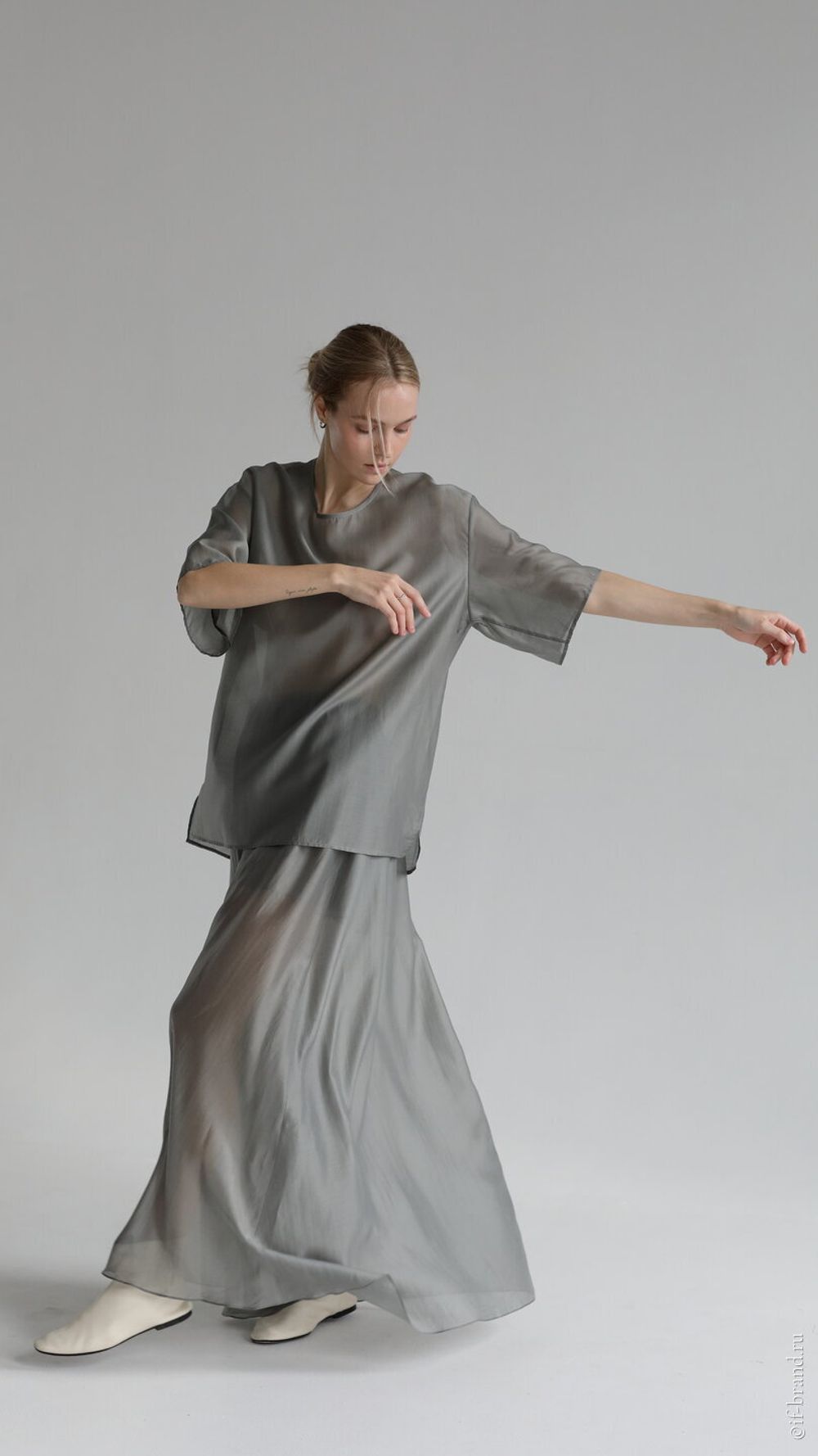 футболка AMI2 voluptuous